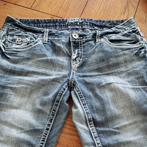 Amethyst size 14 Capris